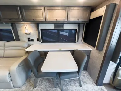 2023 Tiffin Motorhomes Allegro photo 14