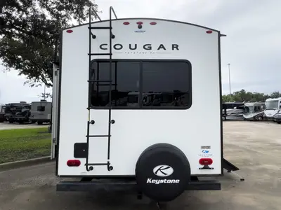 2023 Keystone Cougar photo 23