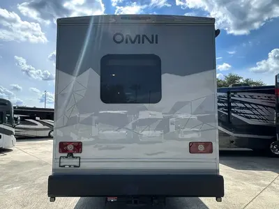 2027 Thor Motor Coach Omni Trail photo 25