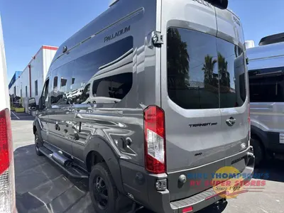 2026 Thor Motor Coach Palladium photo 12