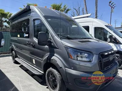 2026 Thor Motor Coach Palladium photo 2