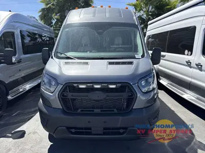 2026 Thor Motor Coach Palladium photo 3