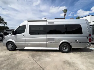 2015 Winnebago ERA photo 22