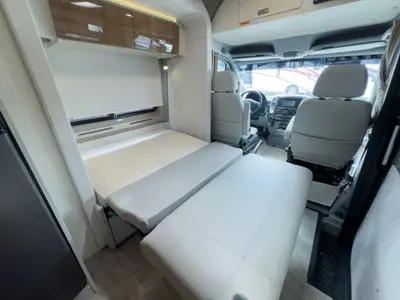 2015 Winnebago ERA photo 21