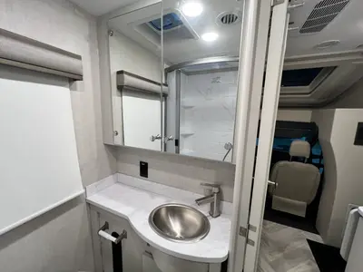 2026 Thor Motor Coach Compass GO photo 19