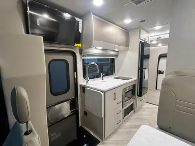 2026 Thor Motor Coach Compass GO photo 5