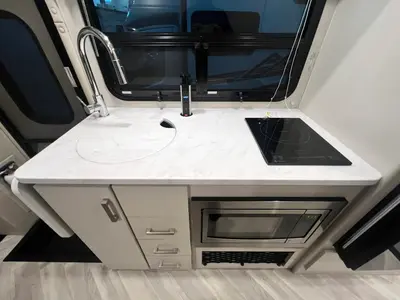 2026 Thor Motor Coach Compass GO photo 7