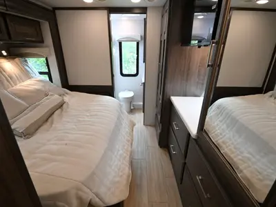 2026 Jayco Seneca Prestige photo 26