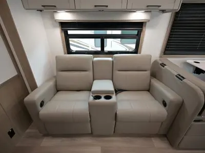 2027 Entegra Coach Odyssey photo 20