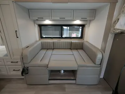 2027 Entegra Coach Odyssey photo 17