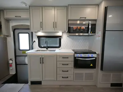 2027 Entegra Coach Odyssey photo 9