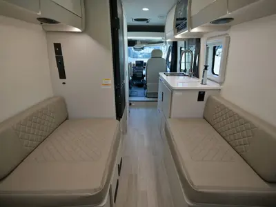 2027 Thor Motor Coach Tellaro photo 20