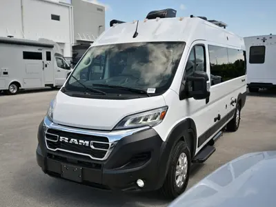 2027 Thor Motor Coach Tellaro photo 22