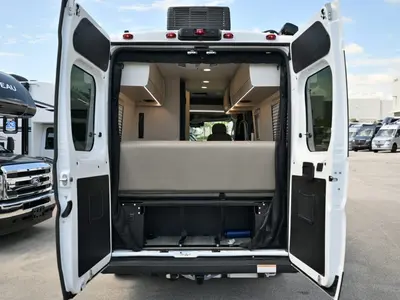 2027 Thor Motor Coach Tellaro photo 2
