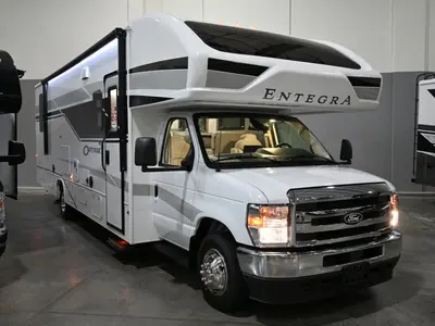 New 2027 Entegra Coach Odyssey 30Z