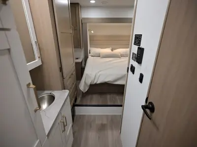 2027 Entegra Coach Odyssey photo 20