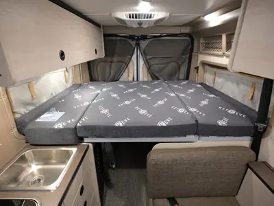 2027 Winnebago Solis Pocket photo 19