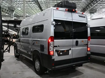 2027 Winnebago Solis Pocket photo 21