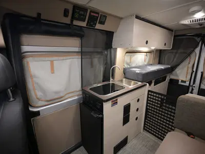2027 Winnebago Solis Pocket photo 7