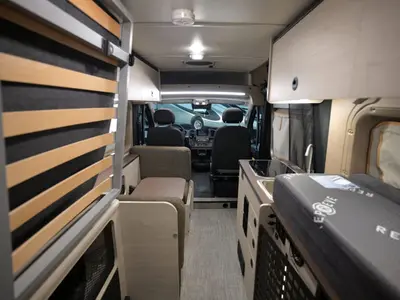 2027 Winnebago Solis Pocket photo 5