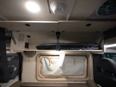 2027 Winnebago Solis Pocket photo 16