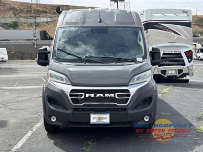 2026 Thor Motor Coach Sequence Sport photo 10