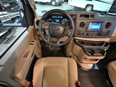 2027 Thor Motor Coach Chateau photo 2