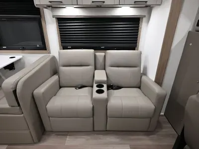 2027 Entegra Coach Odyssey photo 17