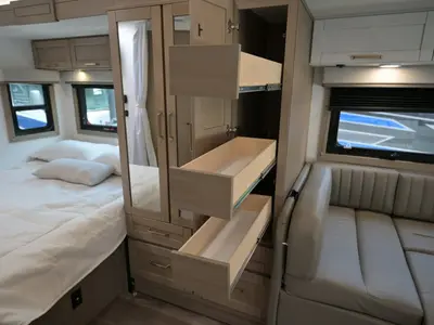 2027 Entegra Coach Odyssey photo 20