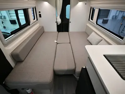 2027 Thor Motor Coach Tellaro photo 19