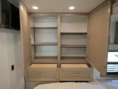 2027 Entegra Coach Odyssey photo 20