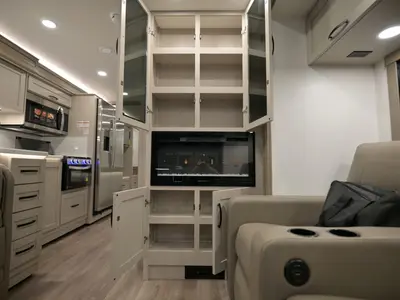 2027 Entegra Coach Vision XL photo 24