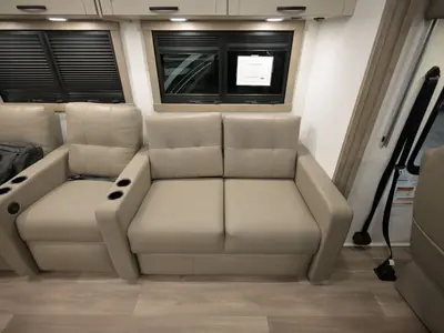 2027 Entegra Coach Vision XL photo 19