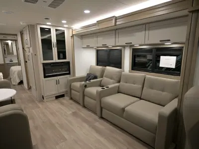 2027 Entegra Coach Vision XL photo 18