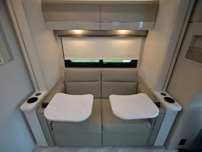 2027 Thor Motor Coach Gemini photo 15