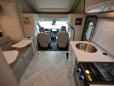 2027 Thor Motor Coach Gemini photo 3