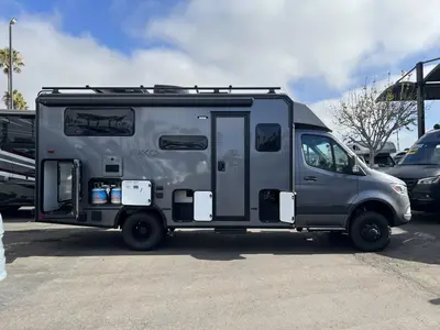 2027 Winnebago Ekko photo 19