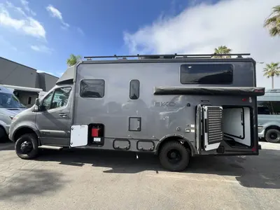 2027 Winnebago Ekko photo 17