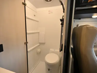 2027 Tiffin Motorhomes GH1 photo 16
