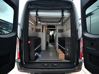 2027 Tiffin Motorhomes GH1 photo 2