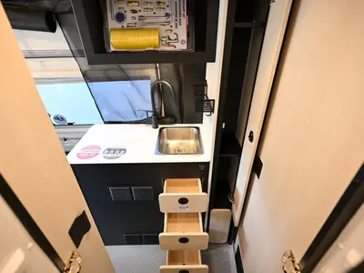 2027 Tiffin Motorhomes GH1 photo 12