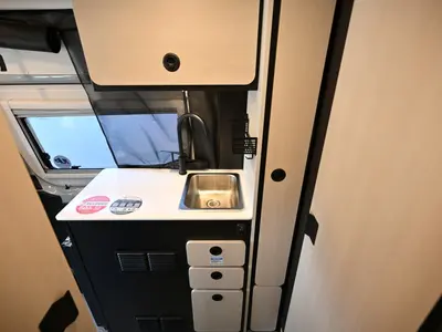2027 Tiffin Motorhomes GH1 photo 11