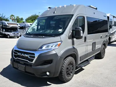 2027 Thor Motor Coach Scope photo 23