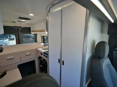 2027 Thor Motor Coach Scope photo 6