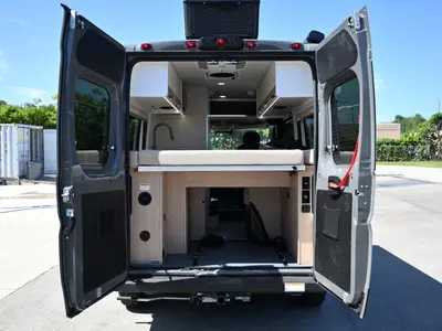 2027 Thor Motor Coach Scope photo 2