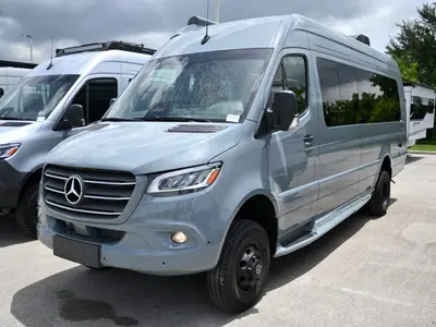 2027 Entegra Coach Insignia photo 28
