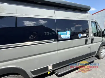 2026 Thor Motor Coach Sequence Sport photo 9