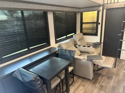 2025 JAYCO SEISMIC photo 8