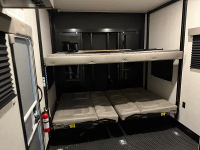 2025 JAYCO SEISMIC photo 25