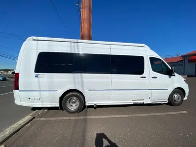 2023 Airstream Interstate 24GL photo 13